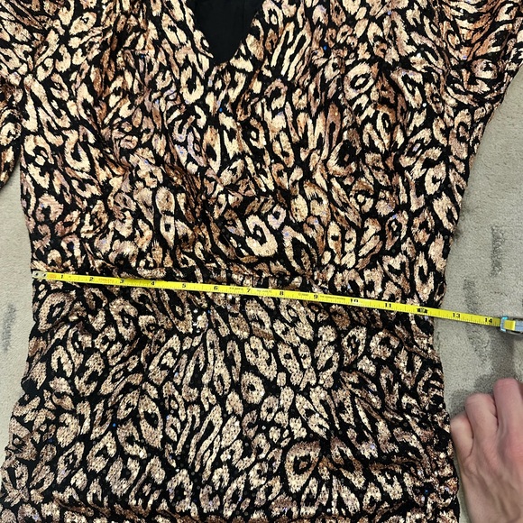 boohoo Sequin Leopard Body Con Dress - Picture 8 of 9